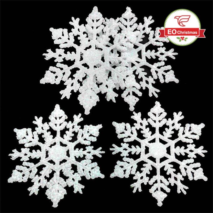 Snowflake Christmas Tree Ornaments